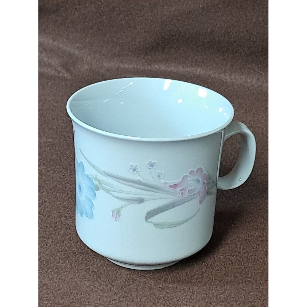 China Pearl Fine Bone China Tea Cup